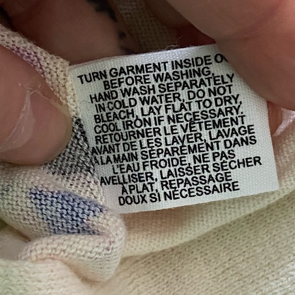 Anthropologie Guinevere waterfall cardigan sweater Sz M cream purple floral - Picture 10 of 10